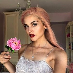 Meet your Posher, Xena